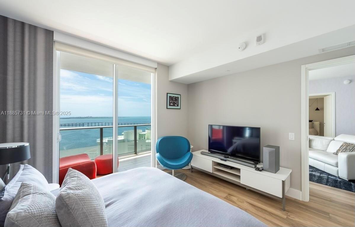 1300 Brickell Bay Dr # 3205
