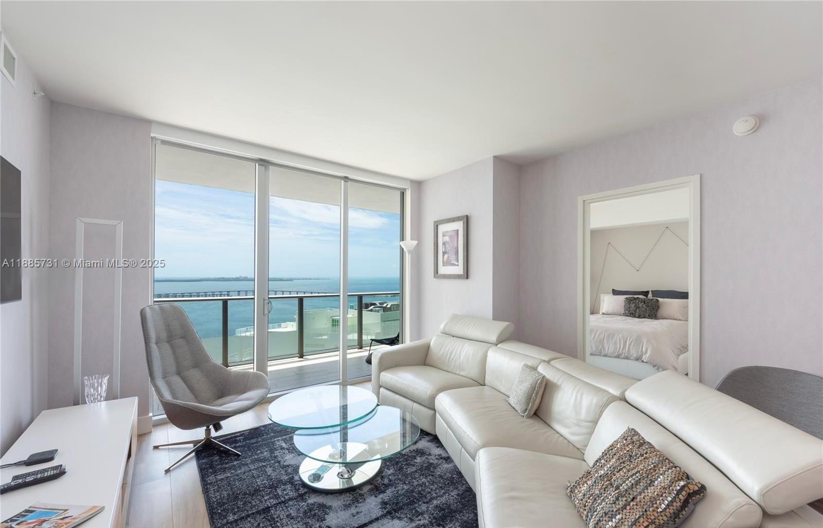 1300 Brickell Bay Dr # 3205
