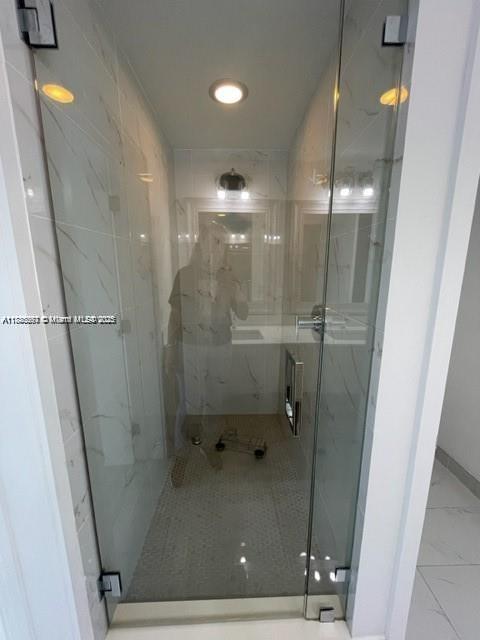 16385 Biscayne Blvd # 904