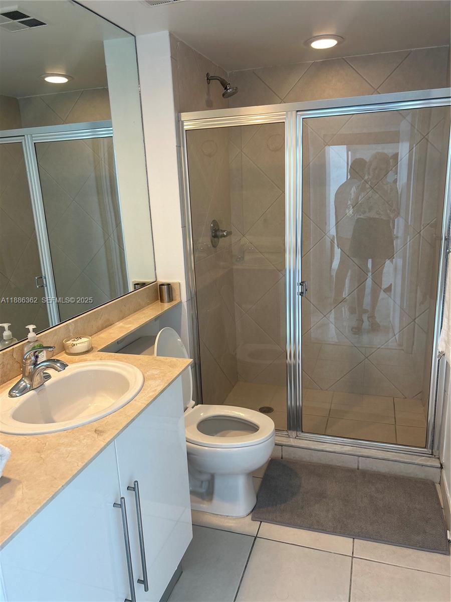 325 S Biscayne Blvd # 2321