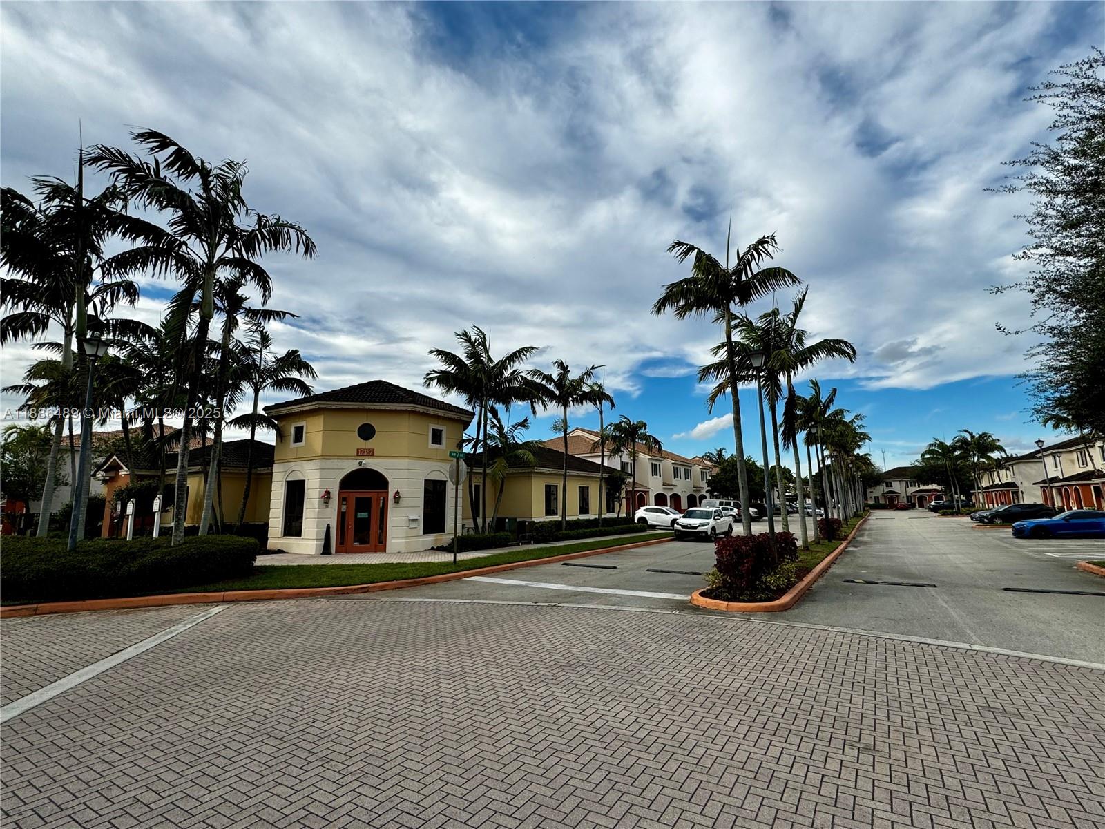 17333 NW 7th Ave # 201