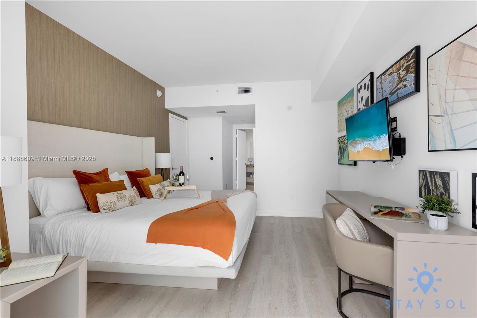 4111 S Ocean Dr # 2605