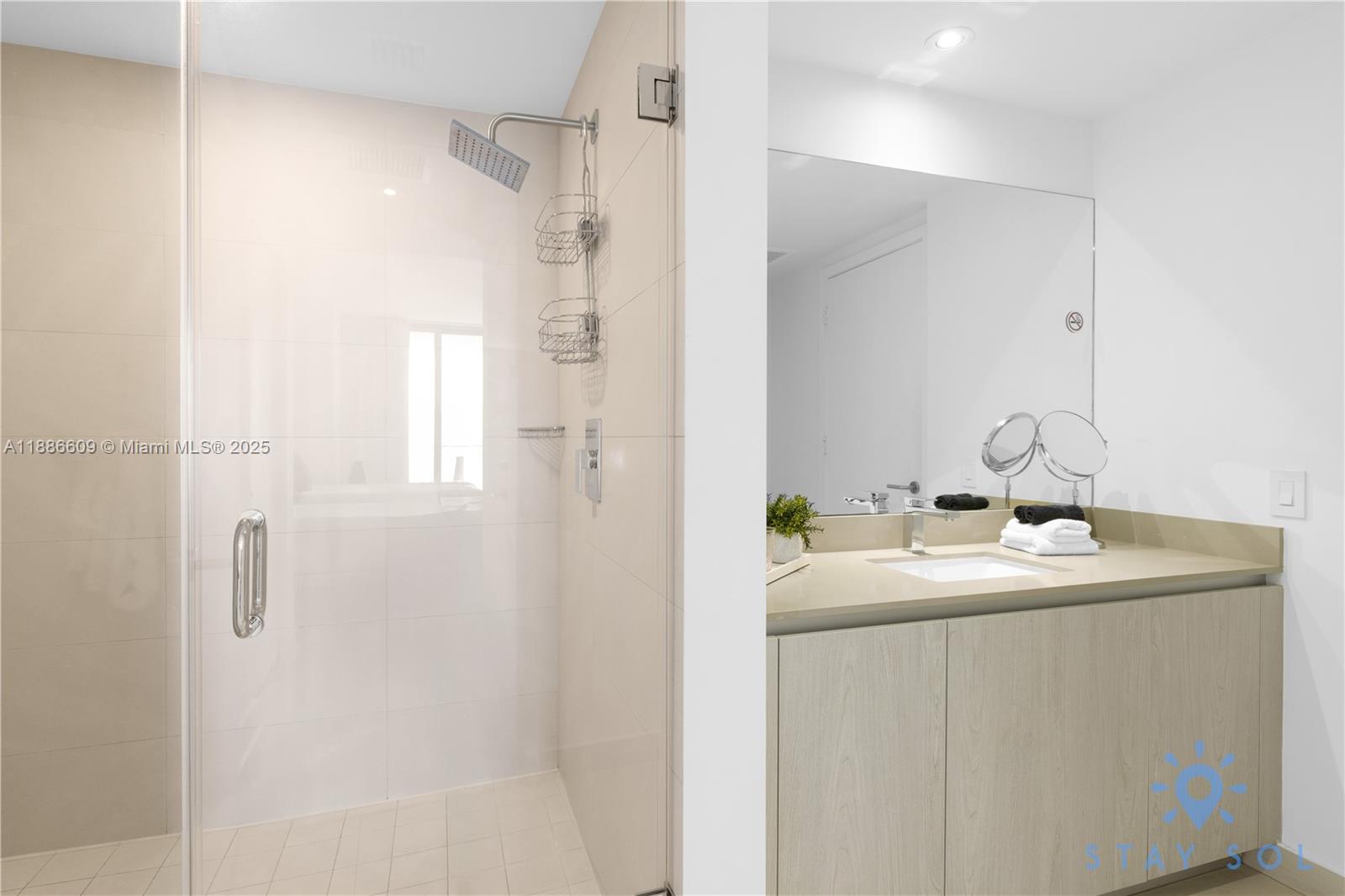 4111 S Ocean Dr # 2605