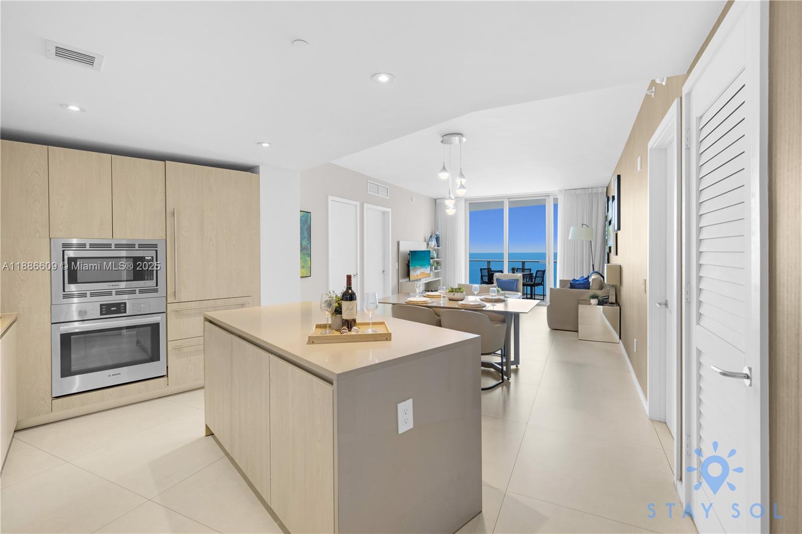 4111 S Ocean Dr # 2605