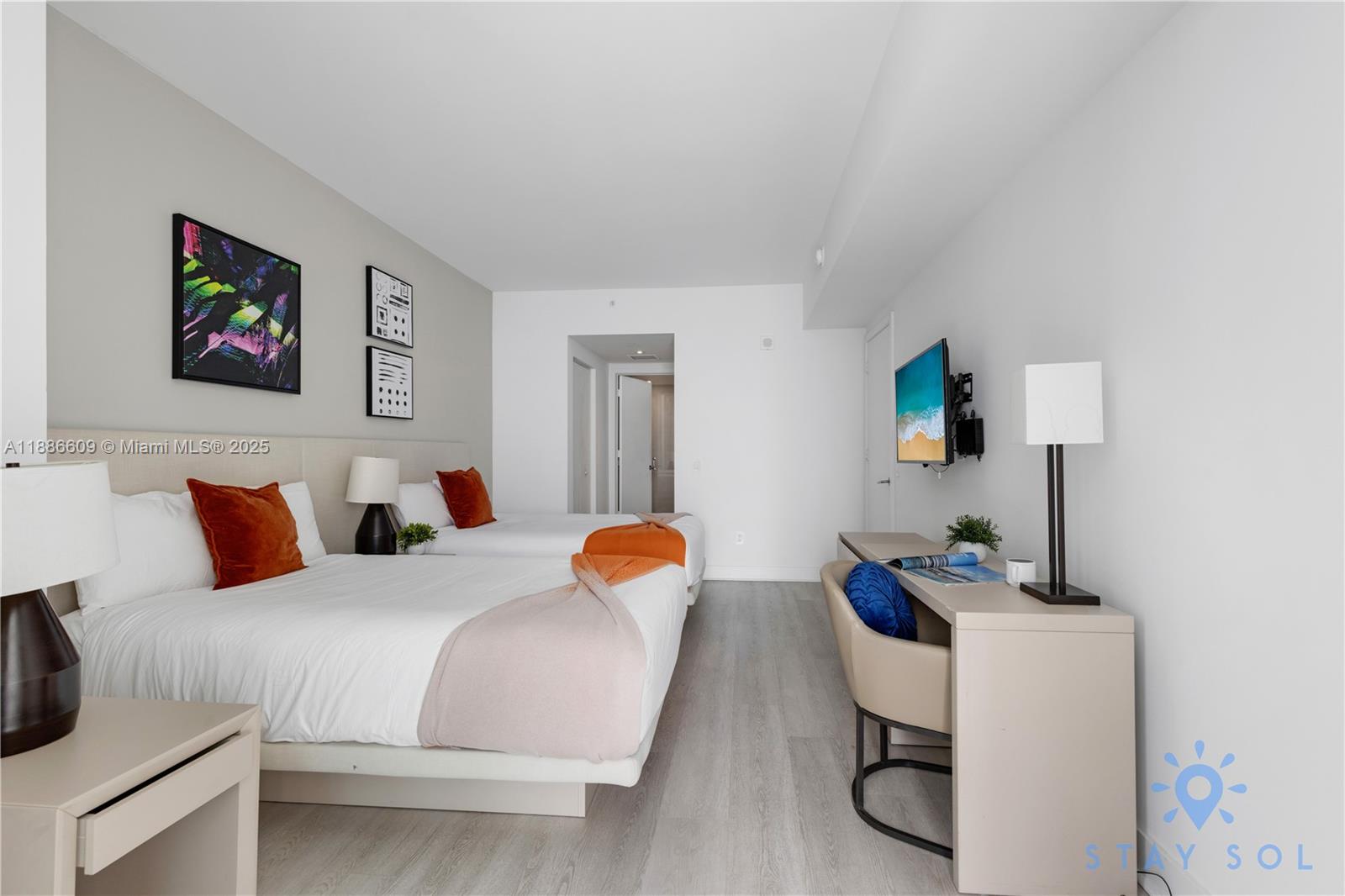 4111 S Ocean Dr # 2605