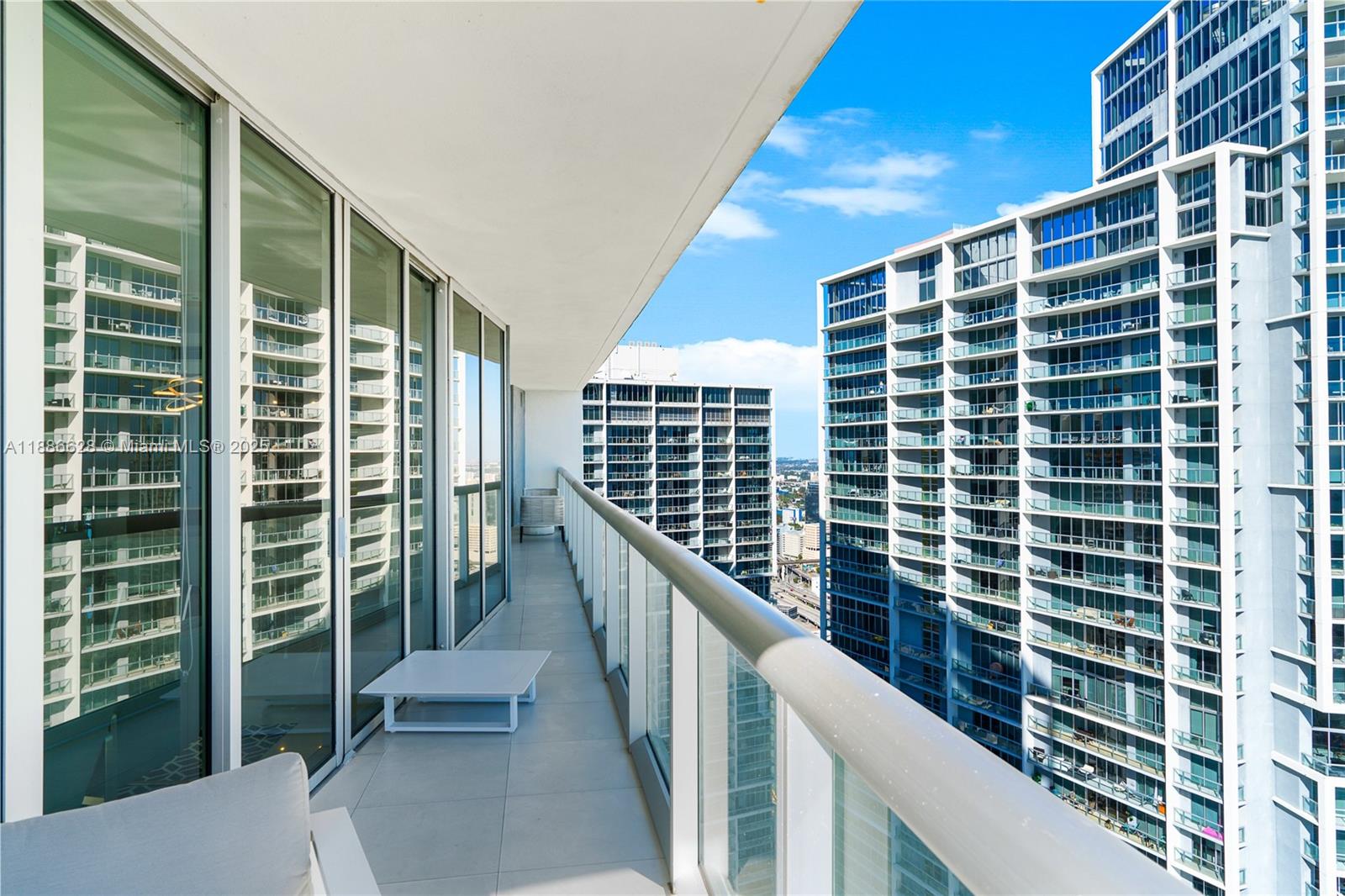 495 Brickell Ave # 4802