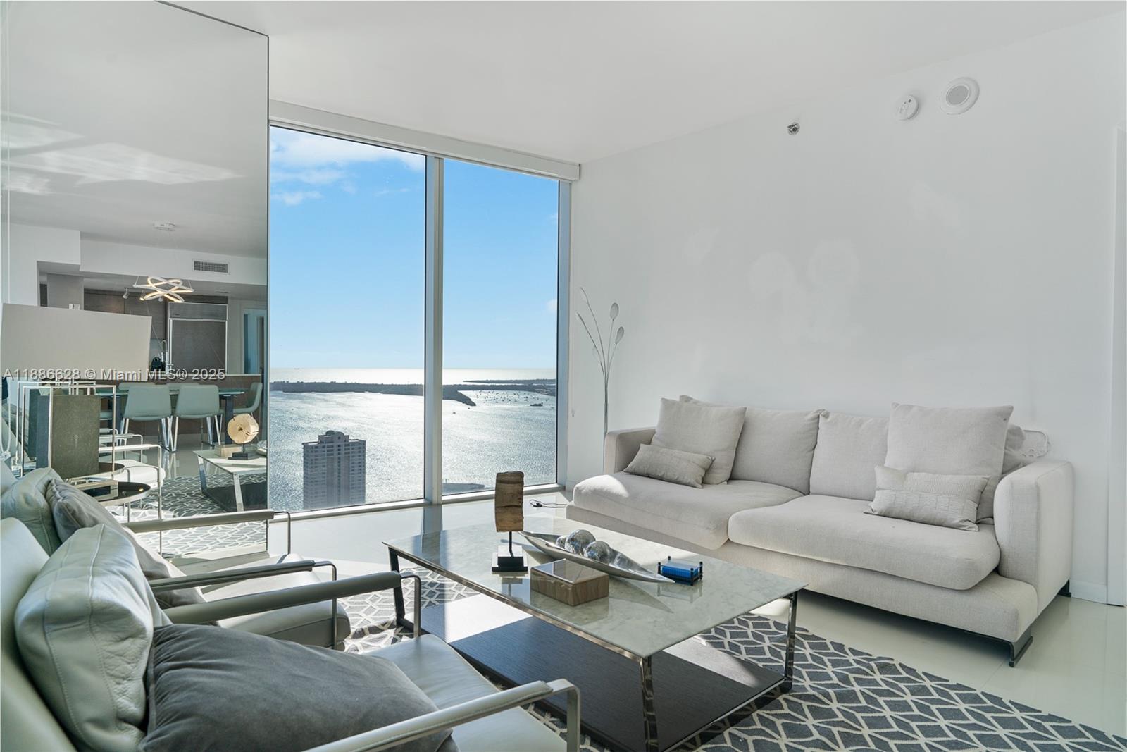 495 Brickell Ave # 4802