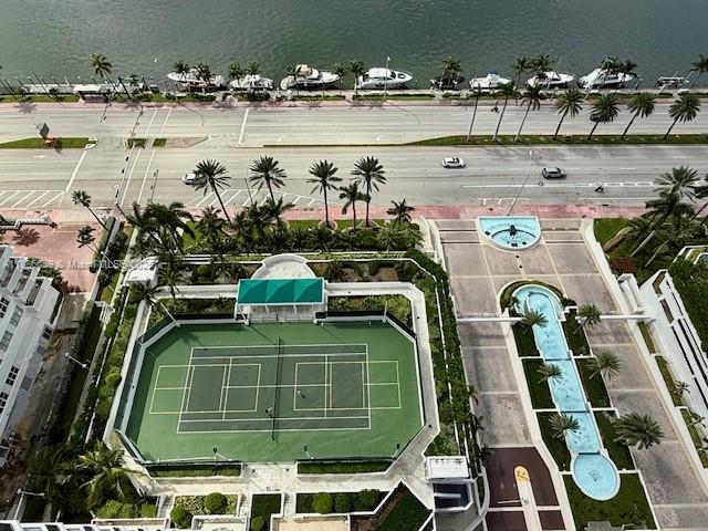 4775 Collins Ave # 2507