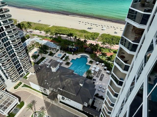 4775 Collins Ave # 2507