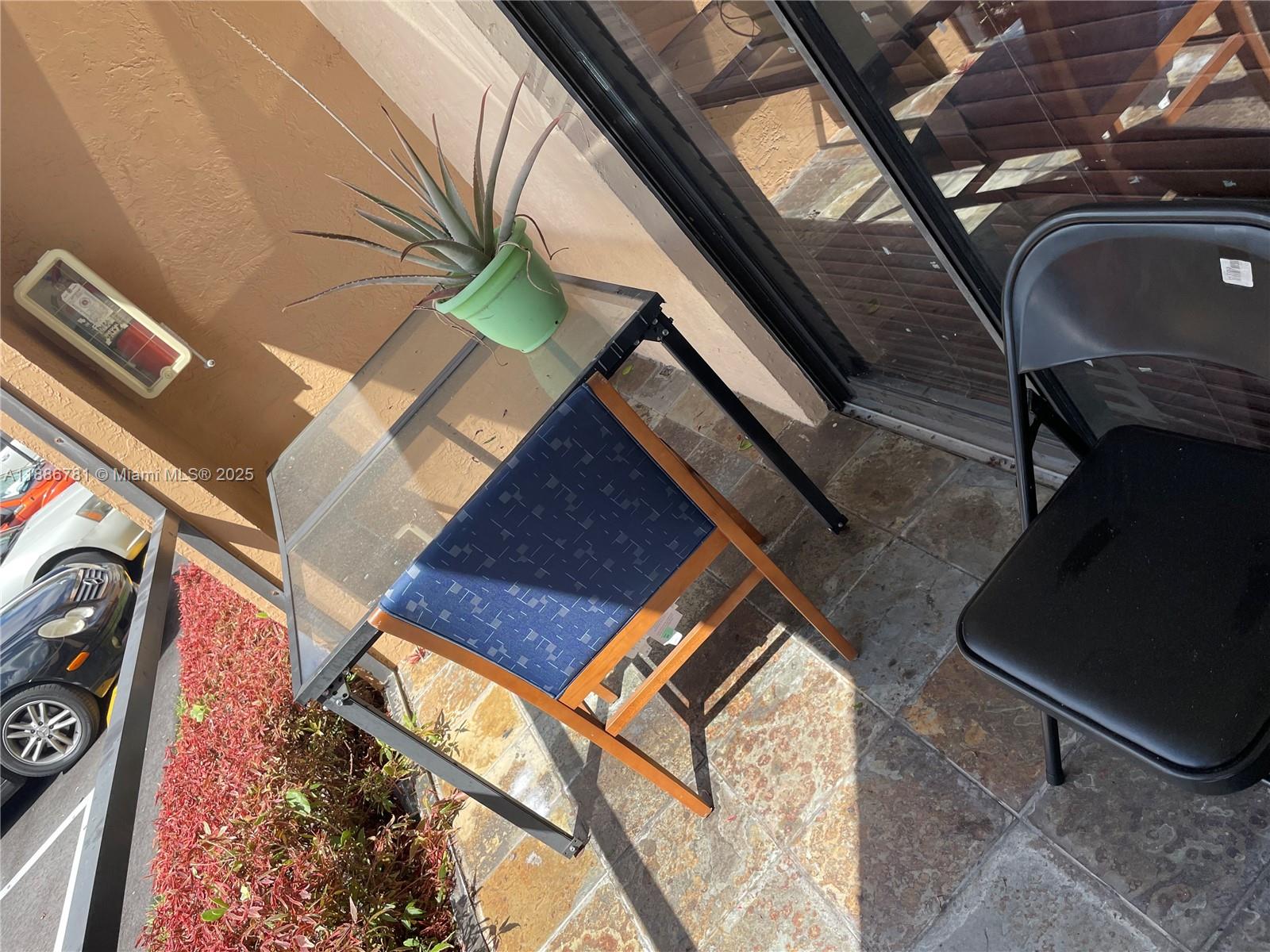 18216 Mediterranean Blvd # 19 Unit: 1-19