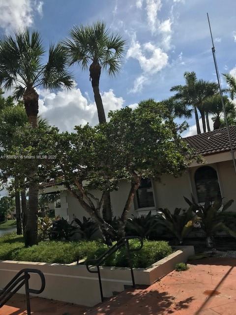 18216 Mediterranean Blvd # 19 Unit: 1-19