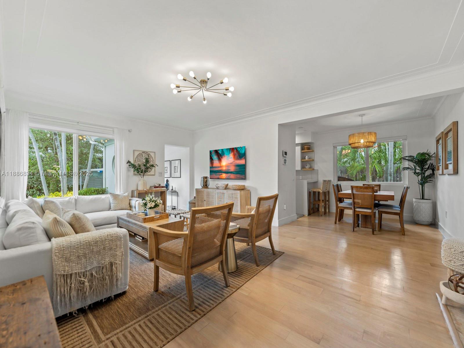 1339 S Venetian Way, Miami
