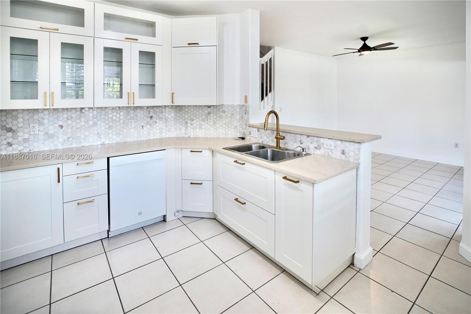 10181 NW 32nd Ter