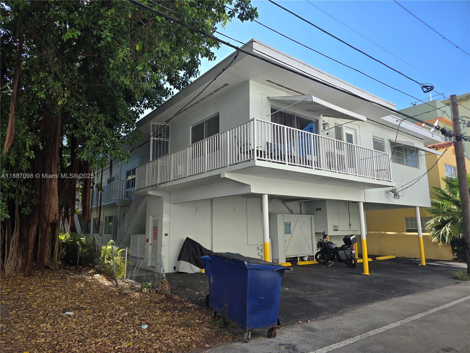 835 Meridian Ave # 4