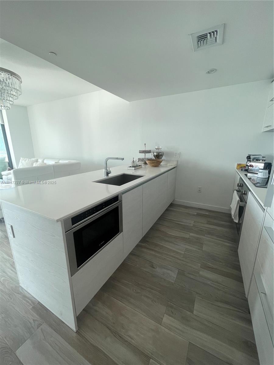 1300 S Miami Ave Unit: 3203