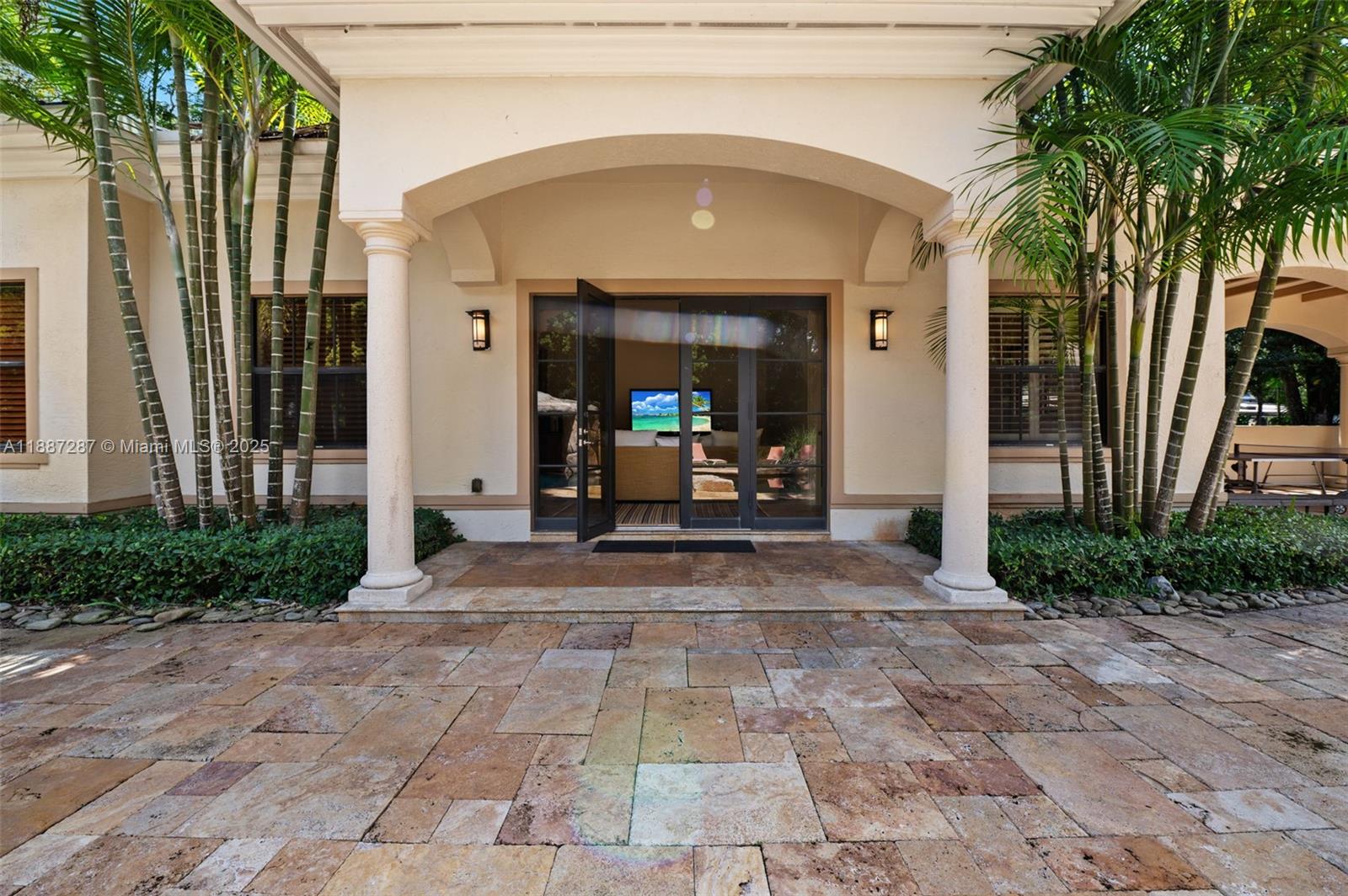 9601 SW 60 CT