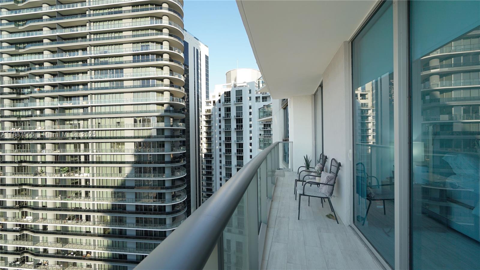 1100 S Miami Ave Unit: 2909