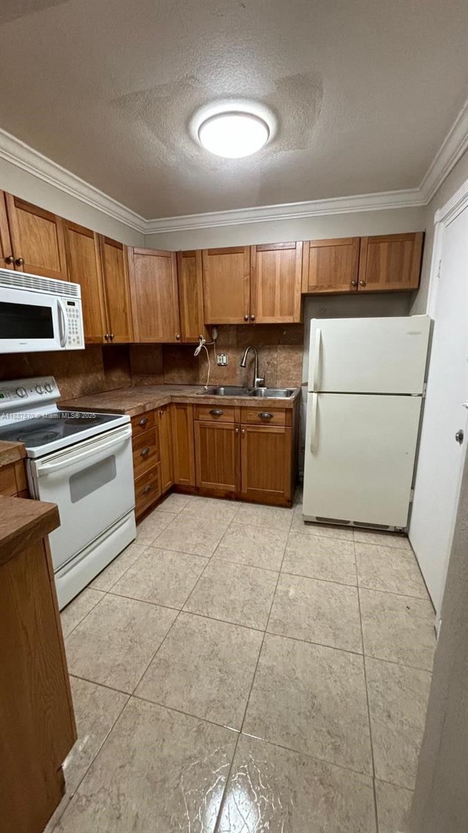 1913 S Ocean Dr # 115