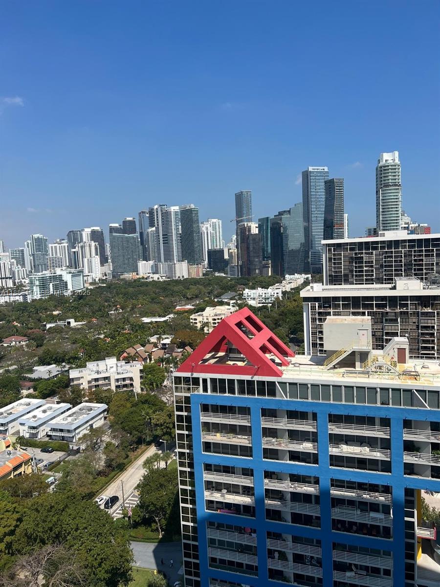 2101 Brickell Ave # 2104