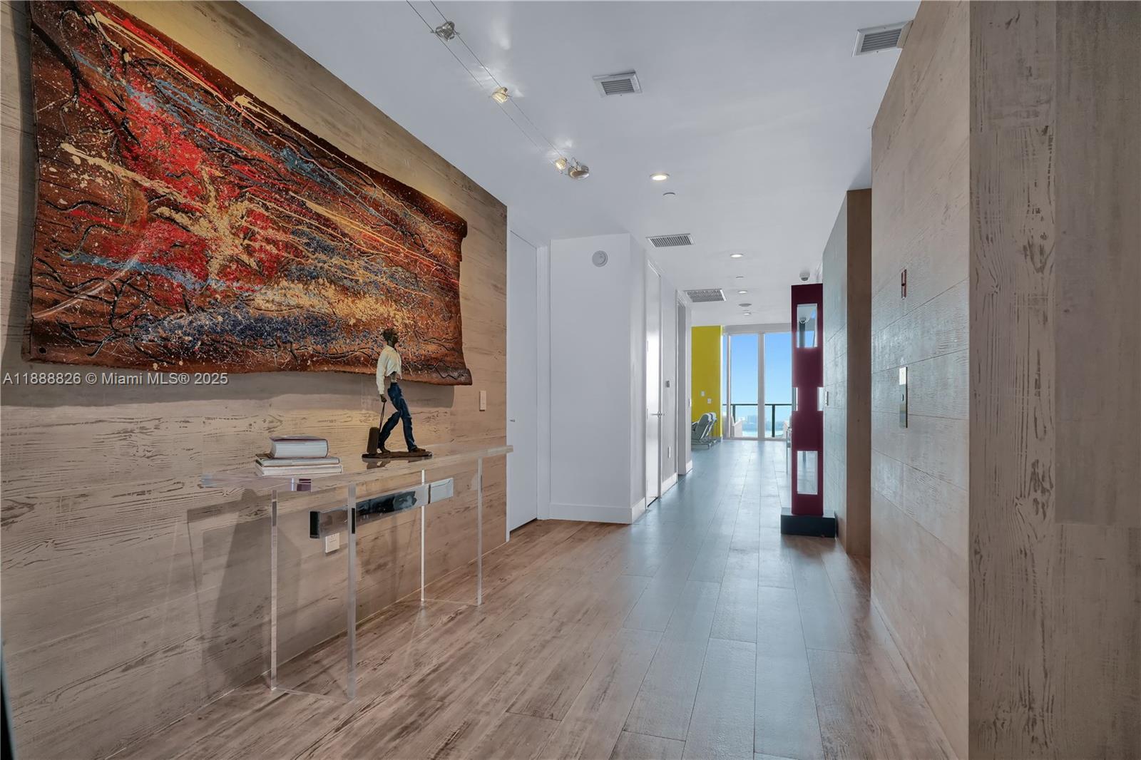 1100 Biscayne Blvd Unit: PH6302