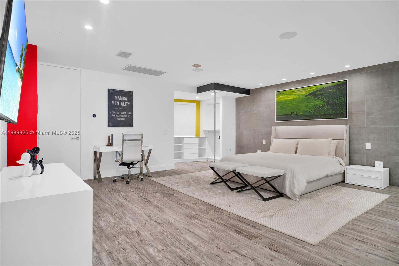 1100 Biscayne Blvd Unit: PH6302