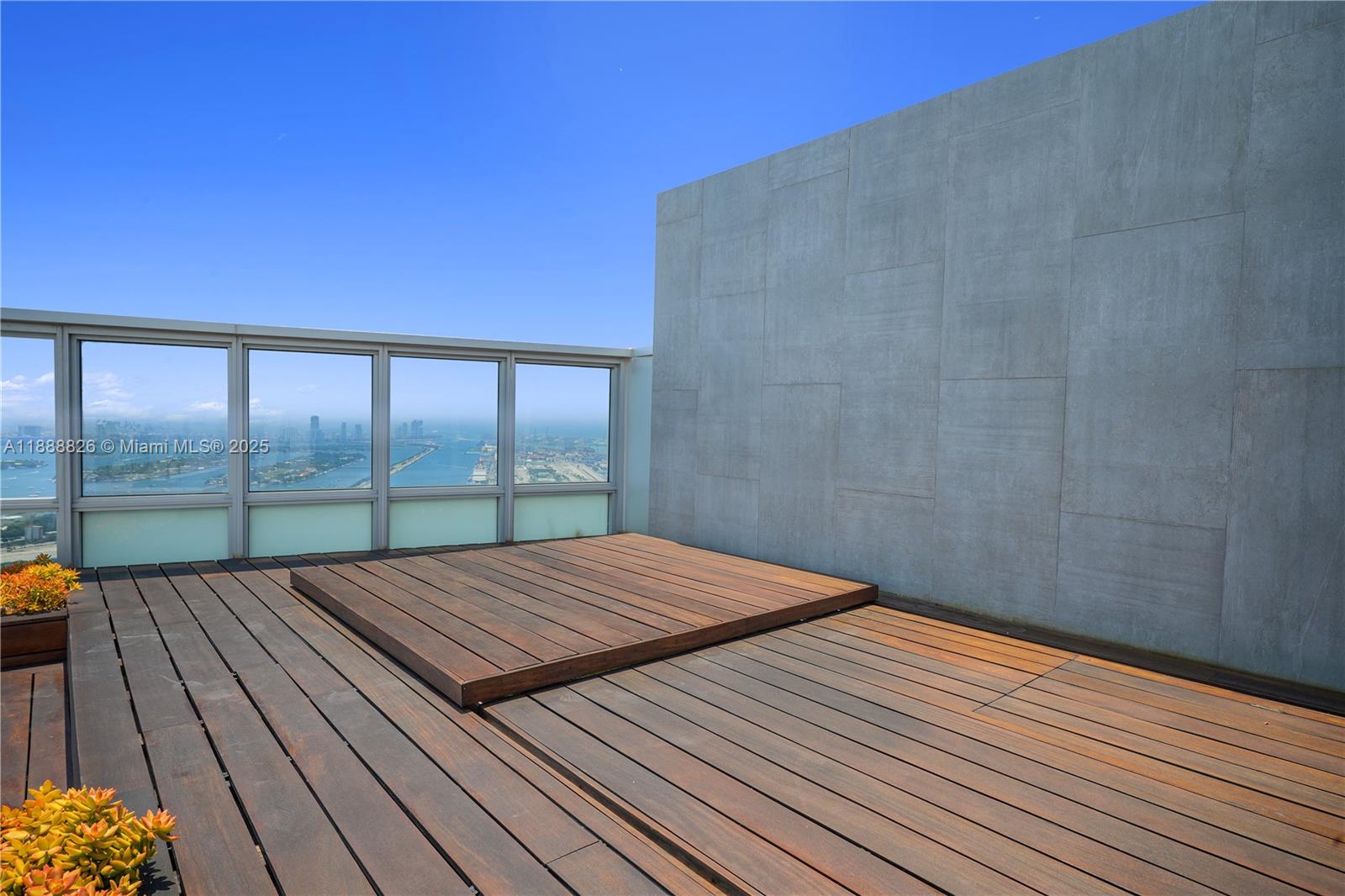 1100 Biscayne Blvd Unit: PH6302
