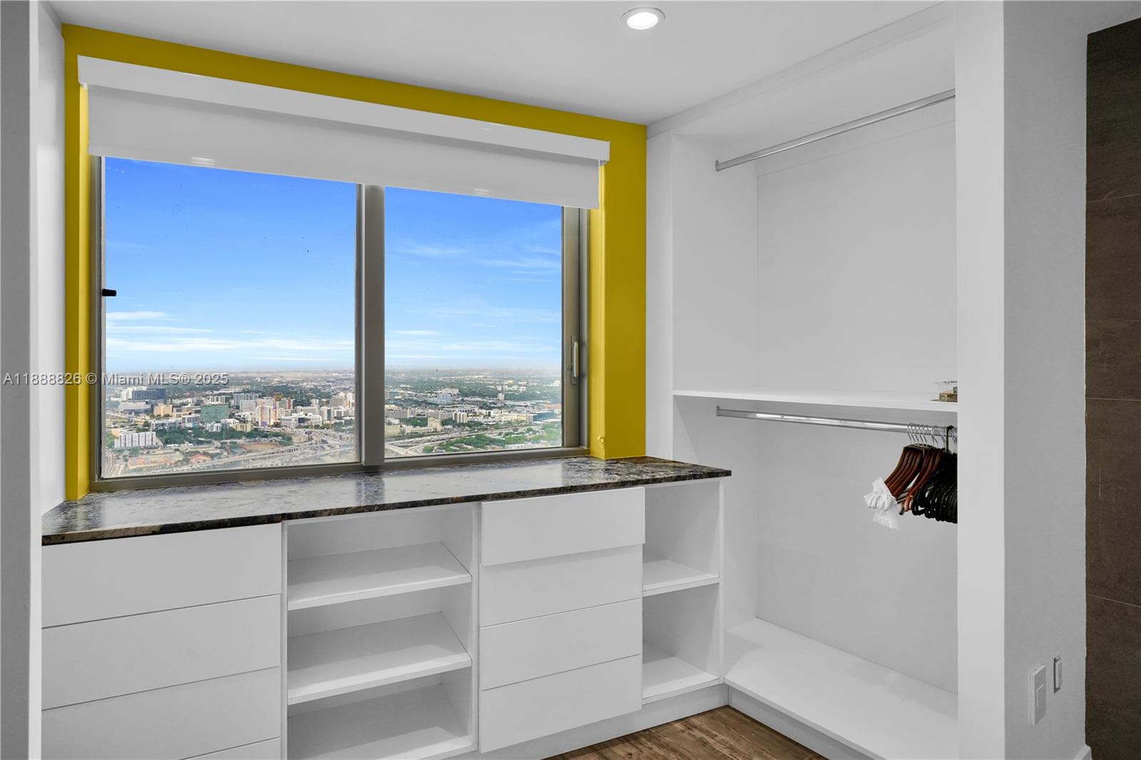 1100 Biscayne Blvd Unit: PH6302