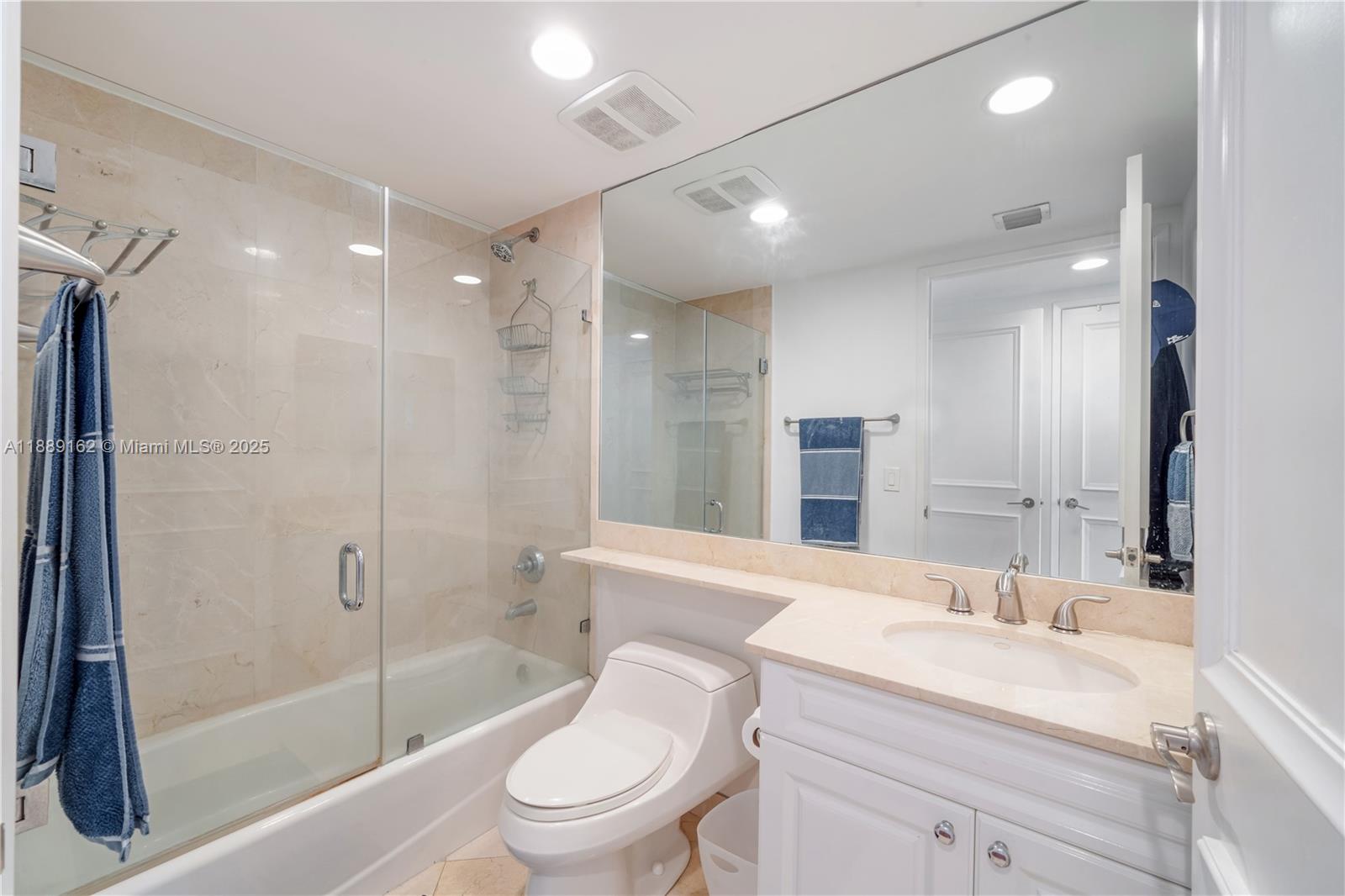 765 Crandon Blvd # 12 Unit: PH-12