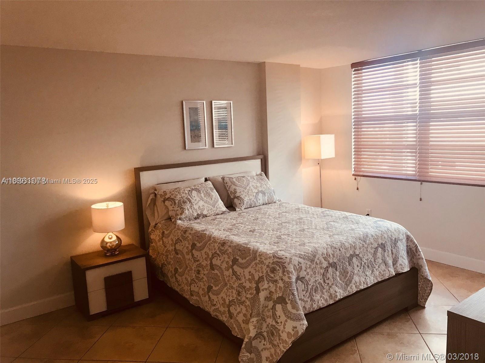 6917 Collins Ave # 912