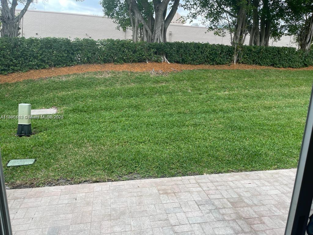 1001 Sorrento Dr # 1001