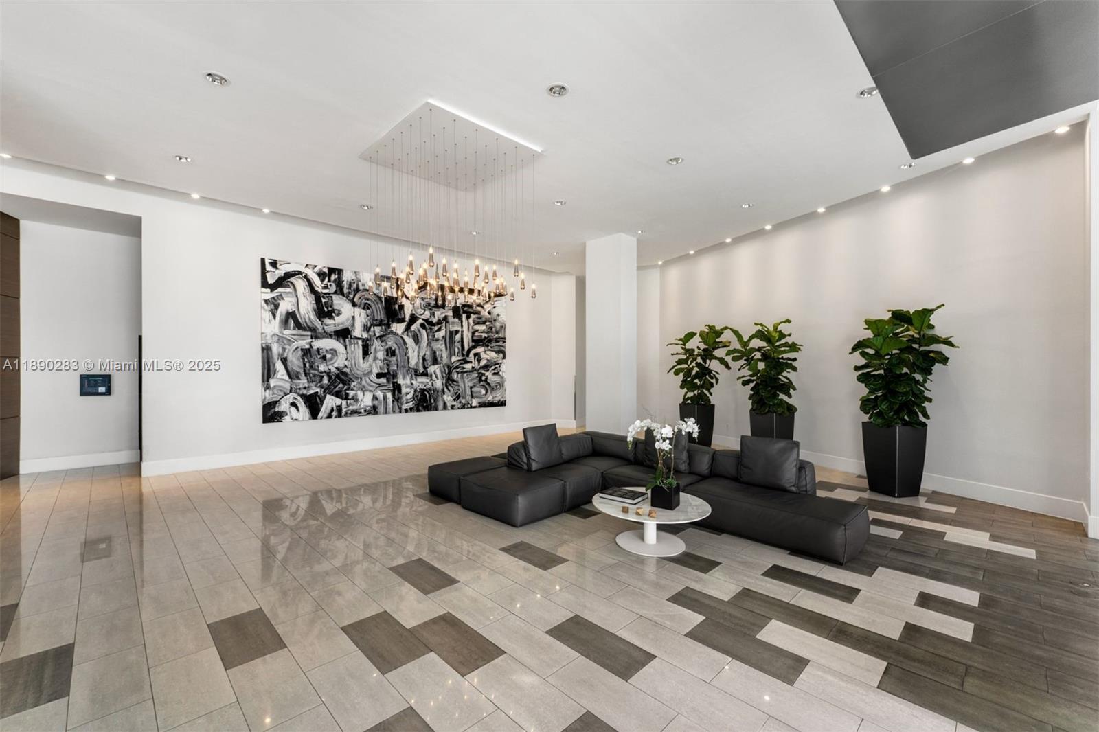 2001 Meridian Ave # 01, Miami Beach Unit: PH-01