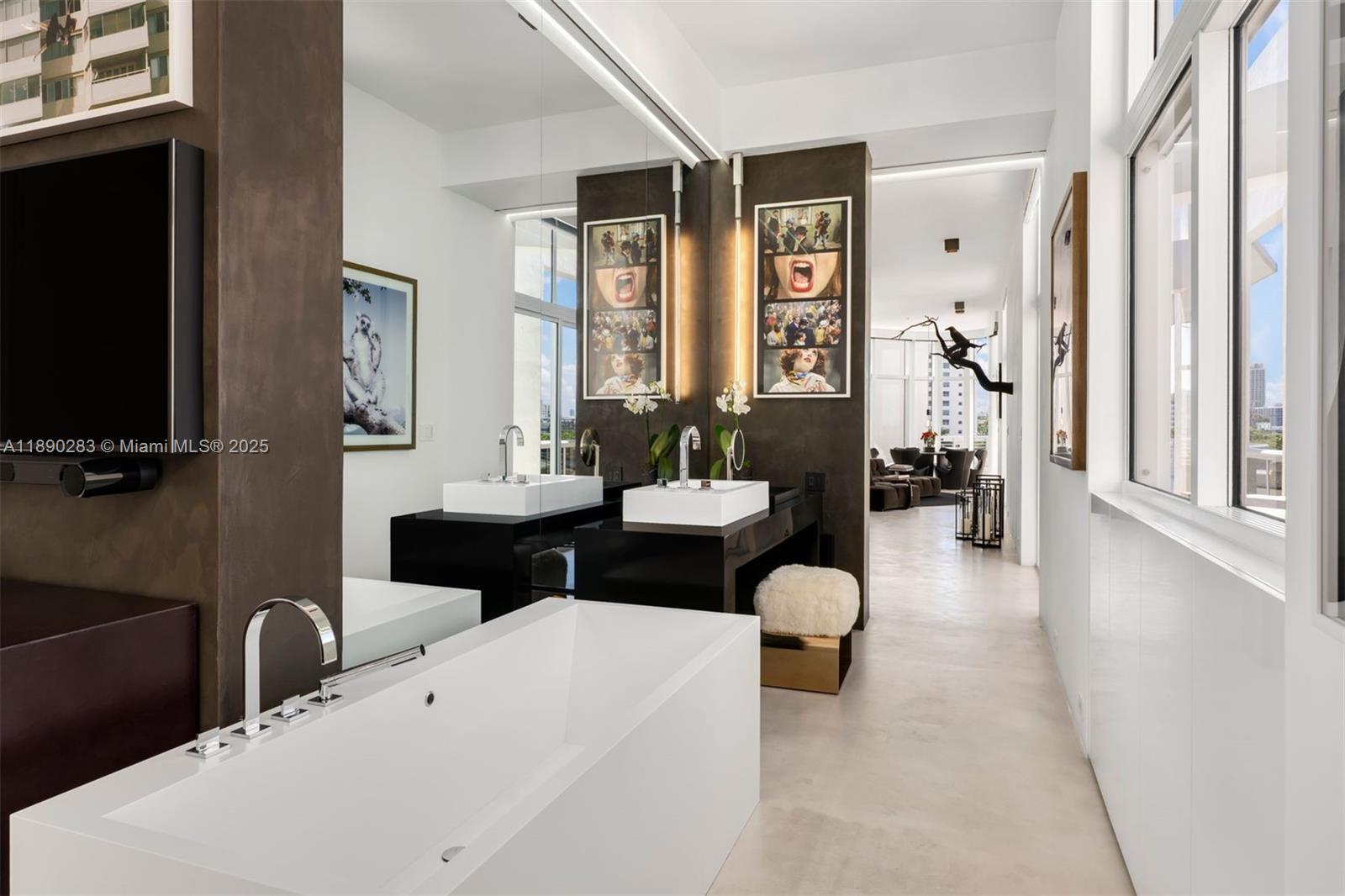 2001 Meridian Ave # 01, Miami Beach Unit: PH-01