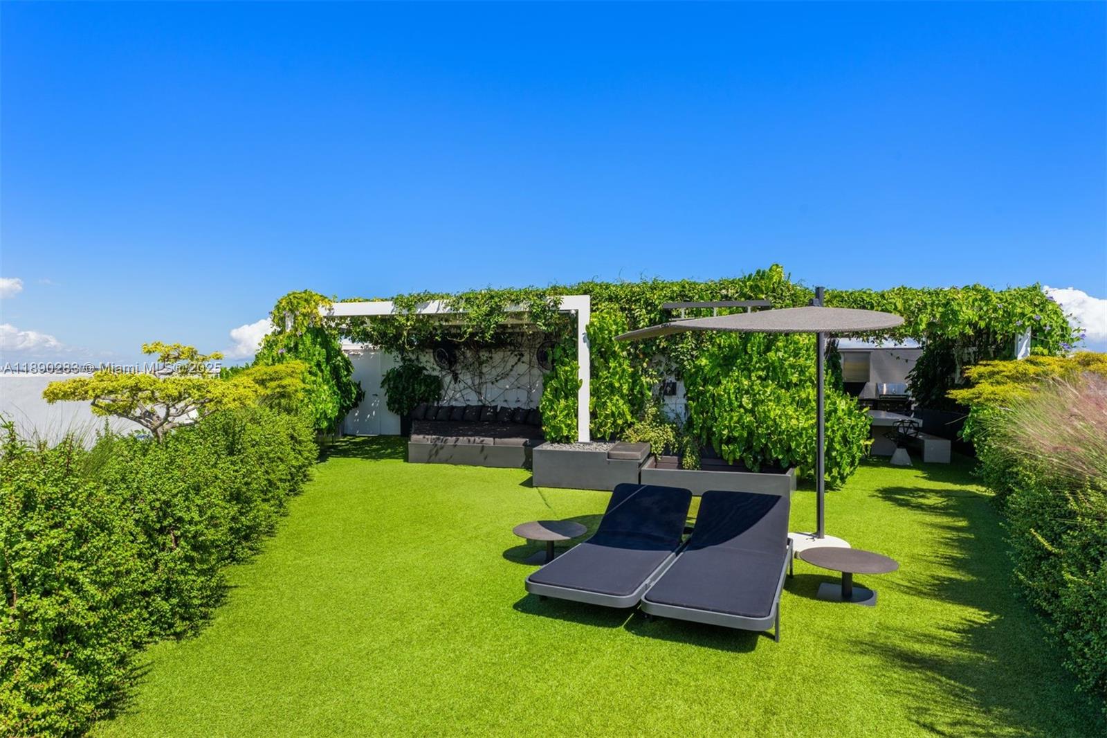 2001 Meridian Ave # 01, Miami Beach Unit: PH-01