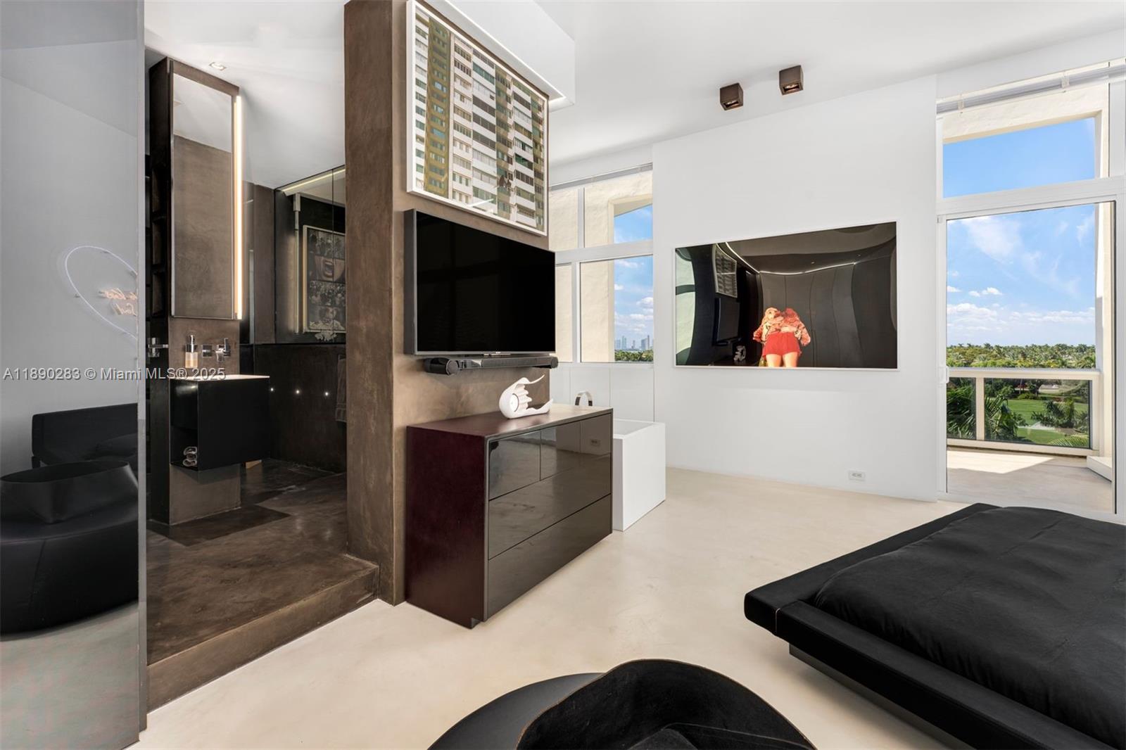 2001 Meridian Ave # 01, Miami Beach Unit: PH-01