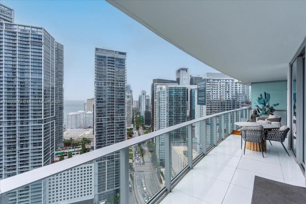 200 Biscayne Boulevard Way # 3608