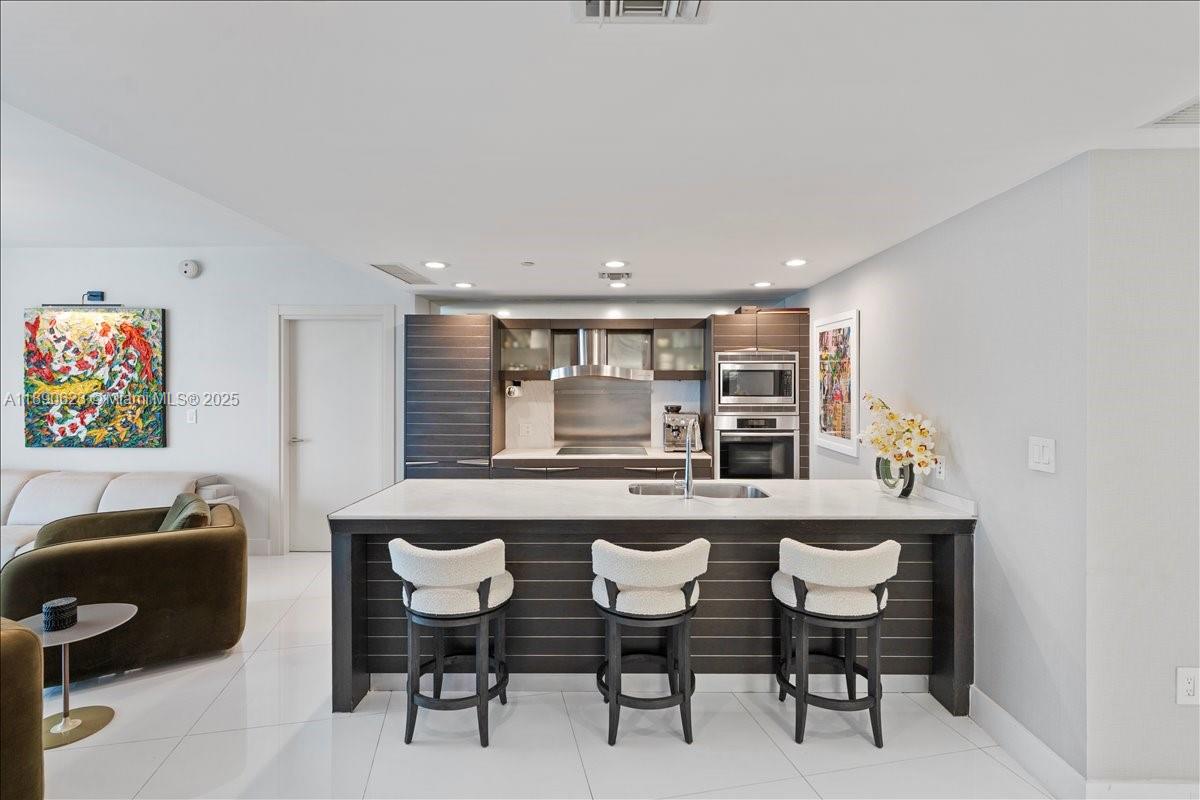 200 Biscayne Boulevard Way # 3608