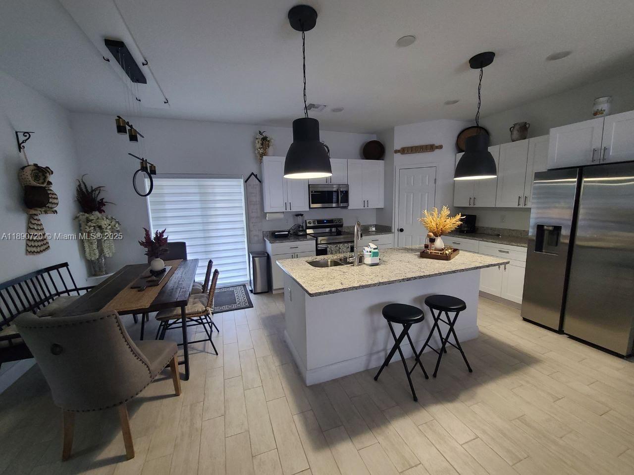 16380 SW 54th CT RD