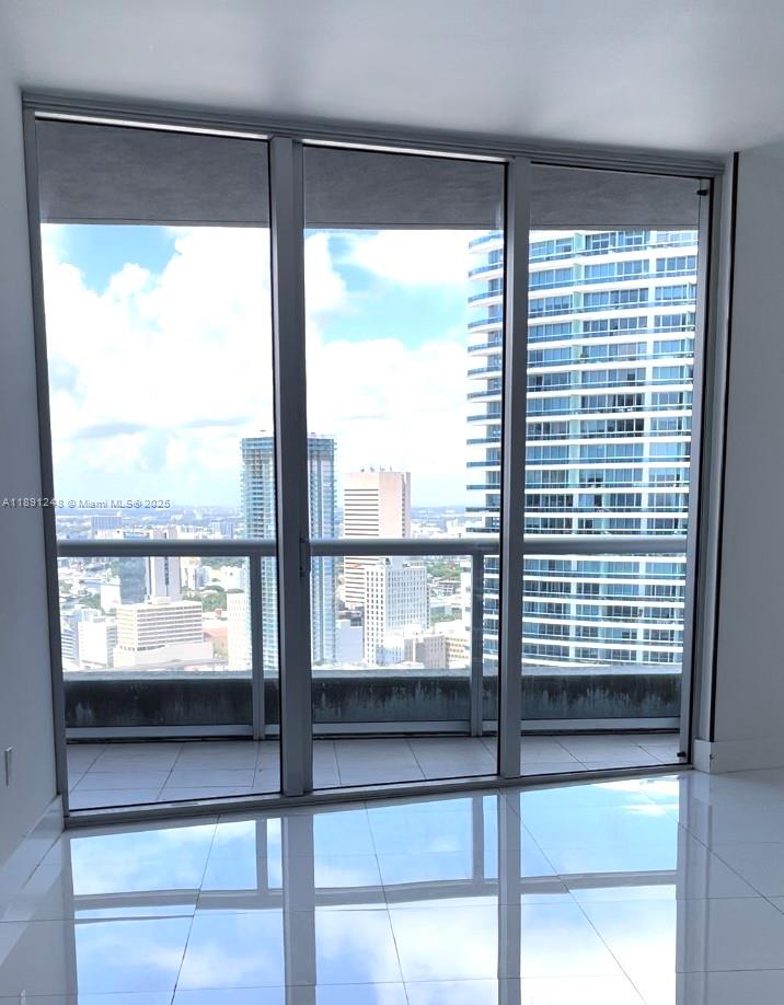 465 Brickell Ave # 4206