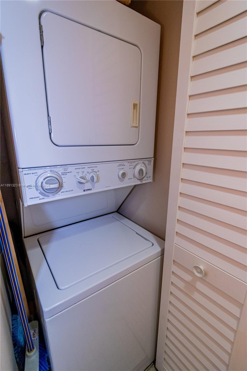 13100 SW 11th Ct # 107C