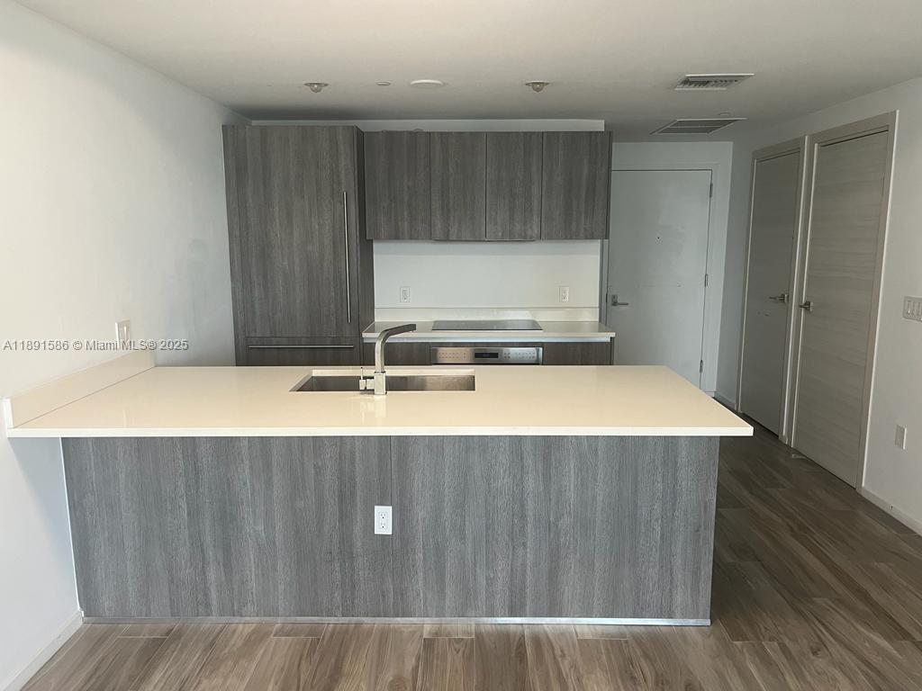 801 S Miami Ave Unit: 4502