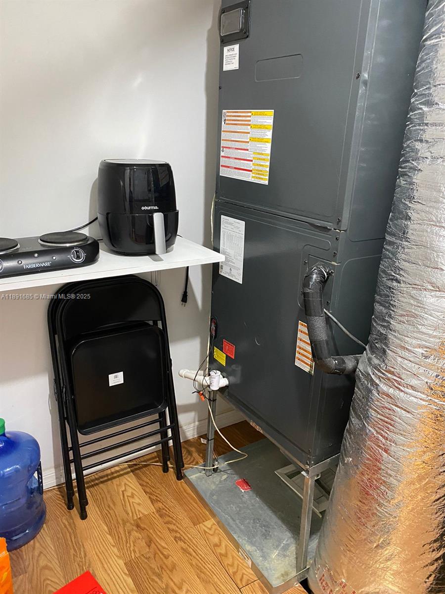 1791 Blount Rd Unit: 911/912