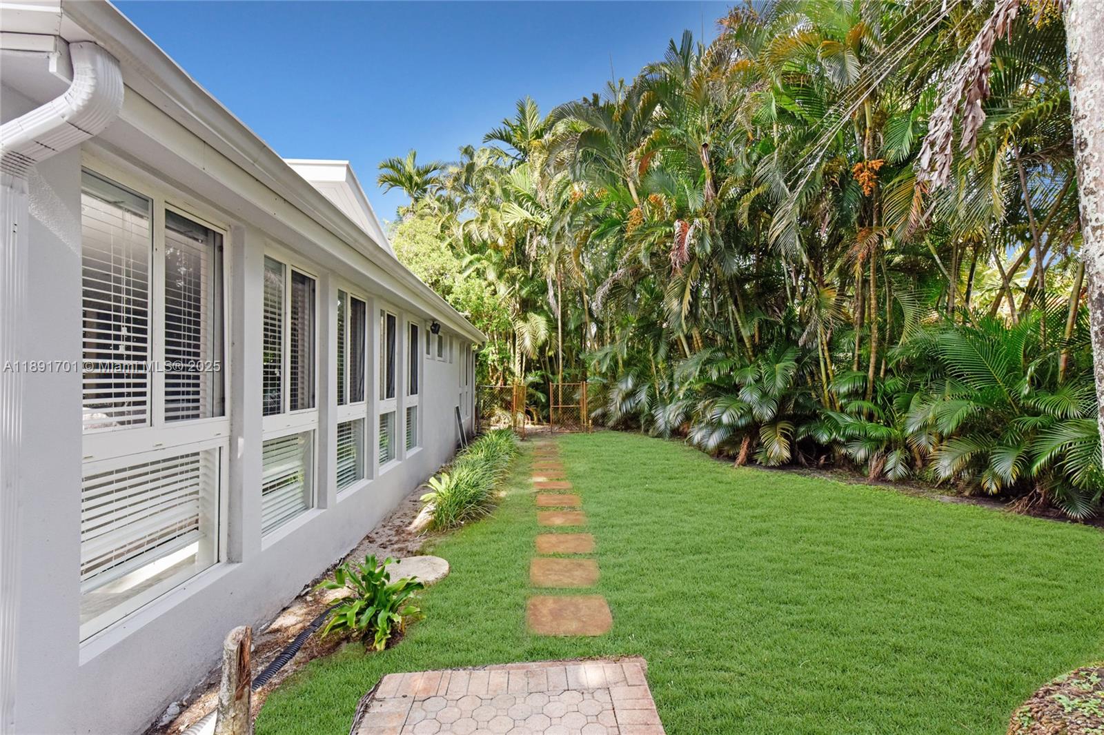 1314 SW 20th St Unit: -