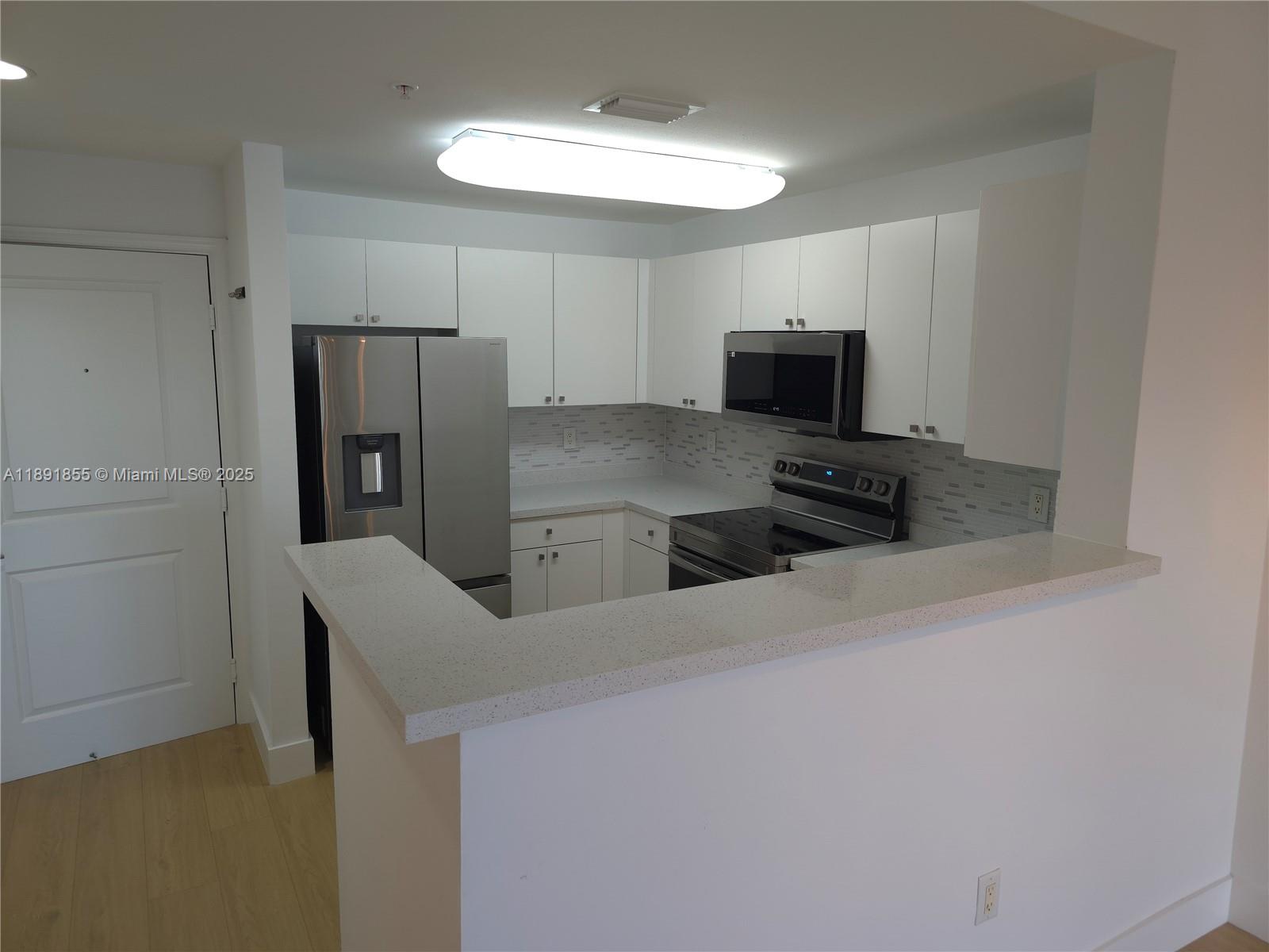 10 Aragon Ave # 819