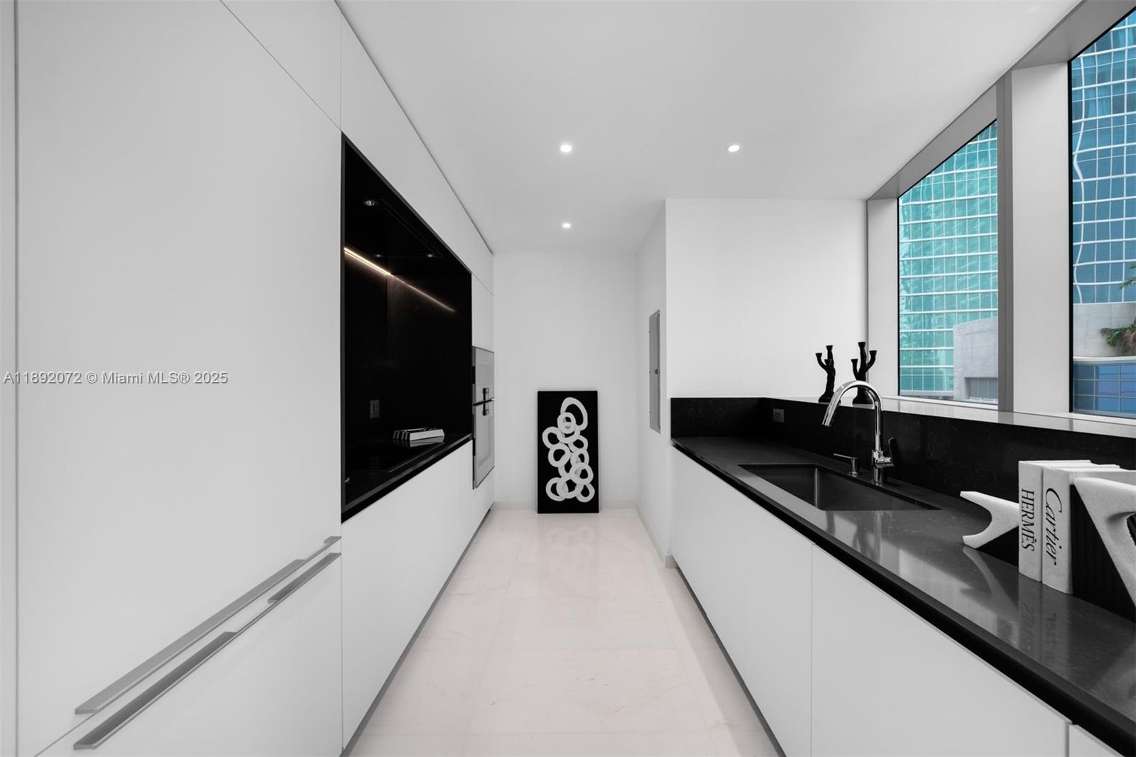 300 Biscayne Blvd Way # 1005