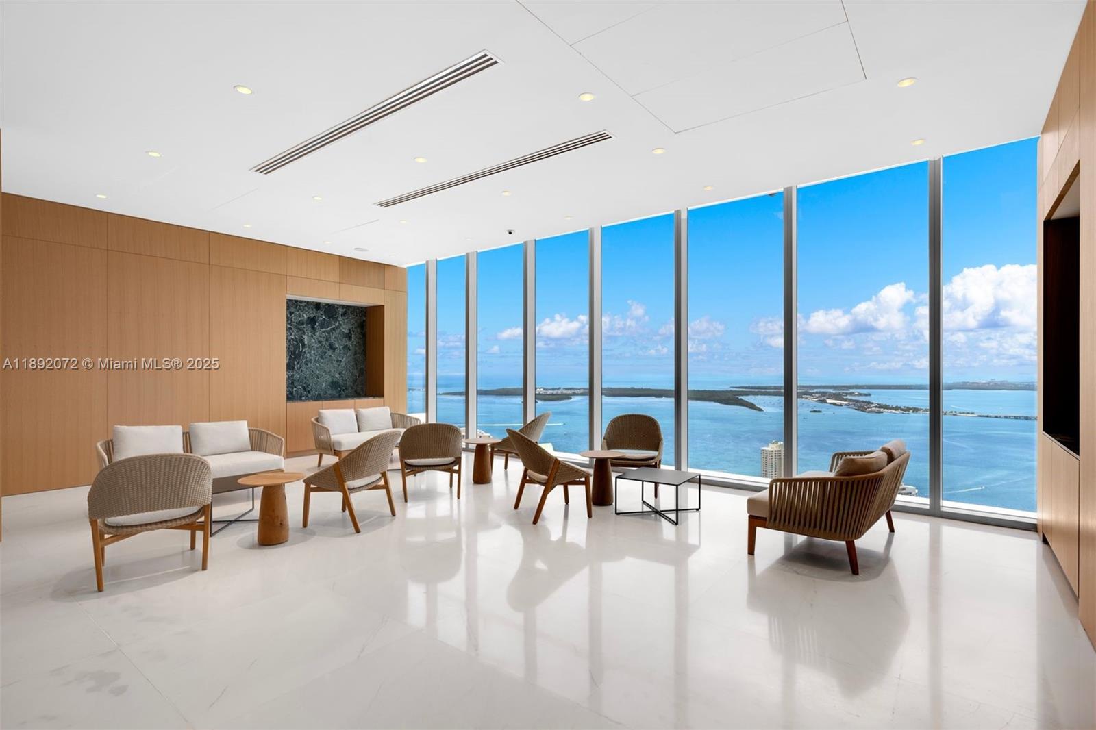 300 Biscayne Blvd Way # 1005