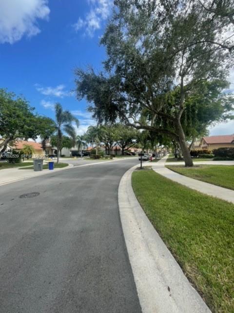 10744 Santa Laguna Dr