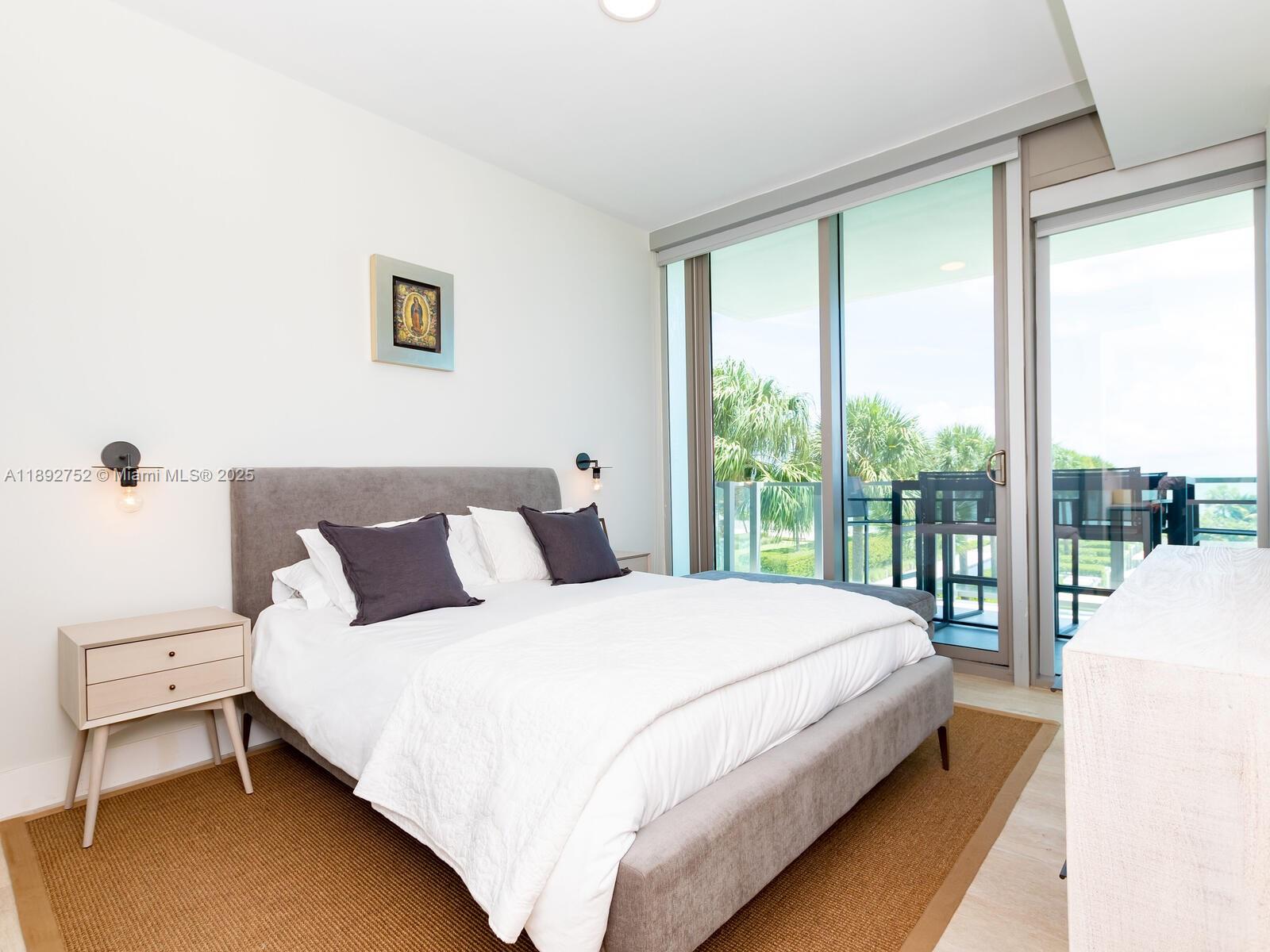 360 Ocean Dr # 304S