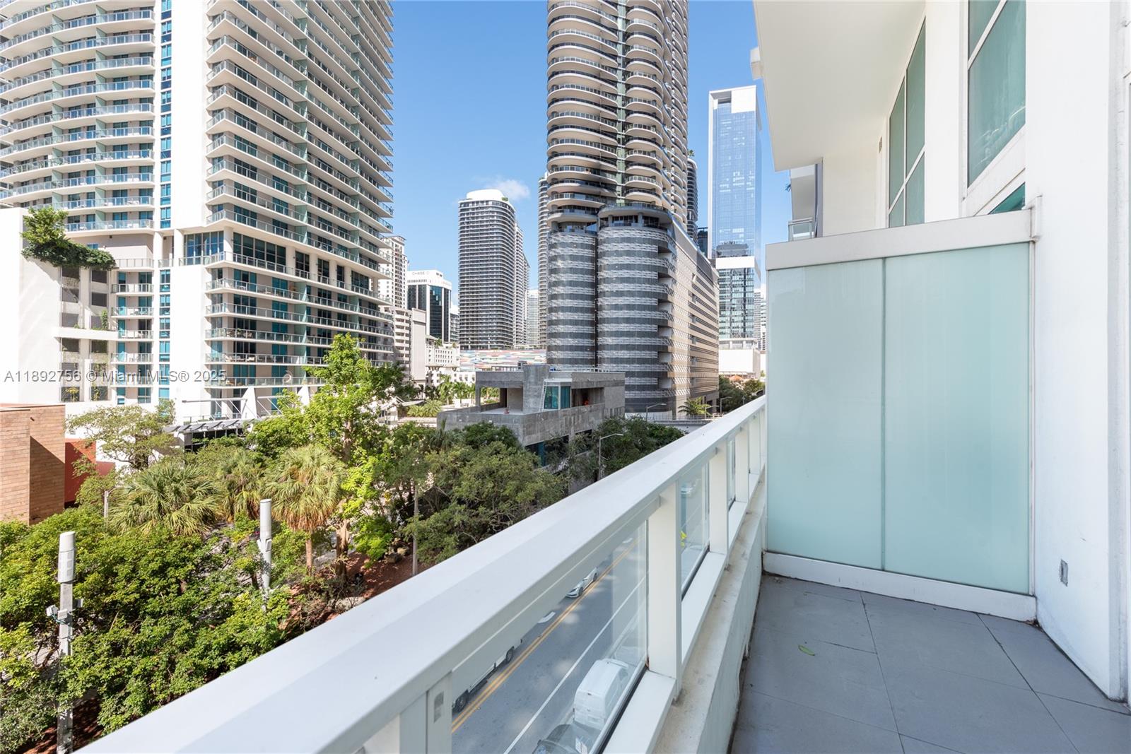 1080 Brickell Ave # 509