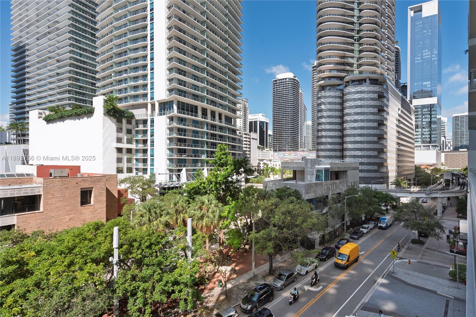 1080 Brickell Ave # 509