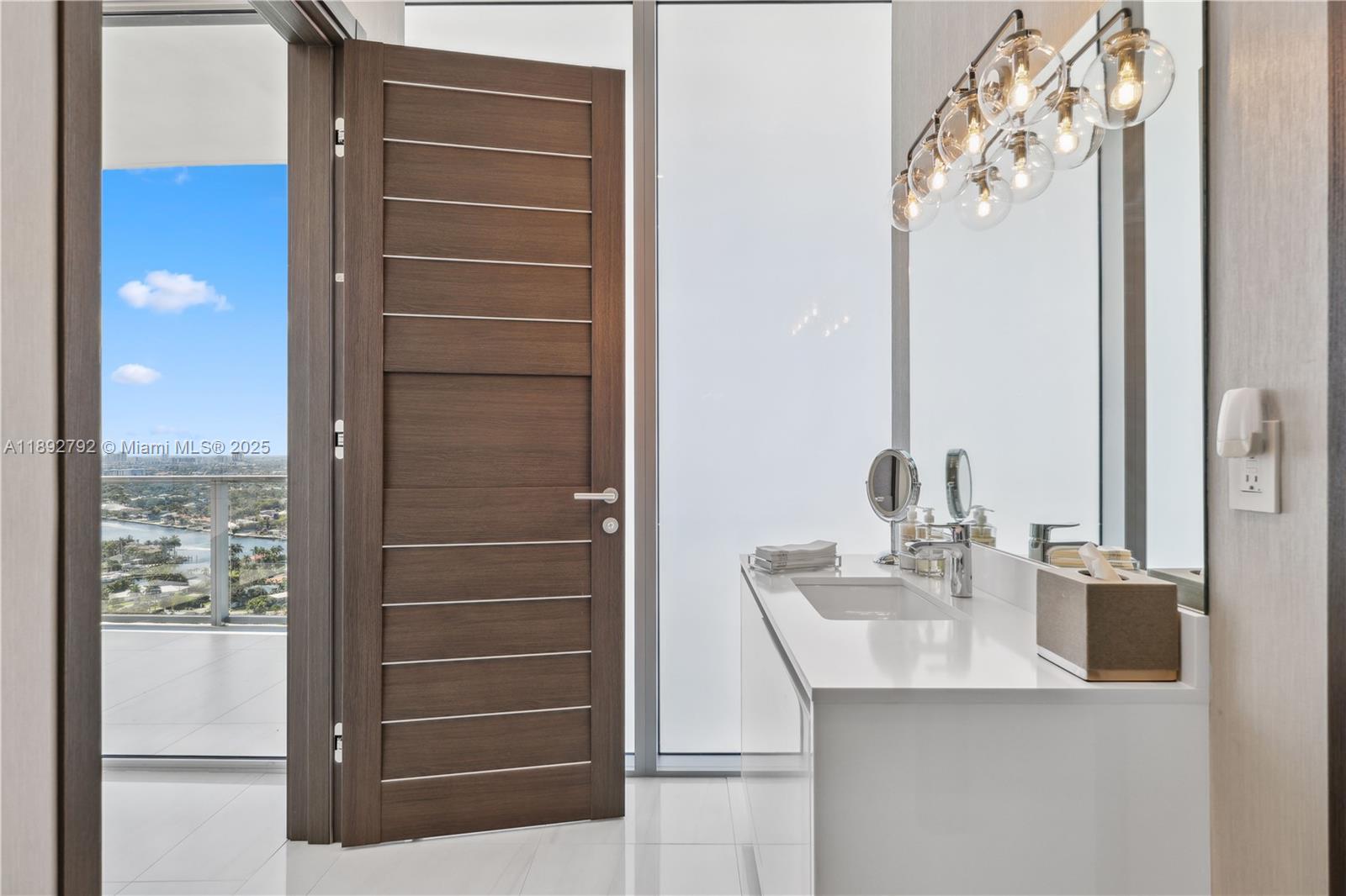 2200 N Ocean Blvd # S2301, Fort Lauderdale Unit: S2301